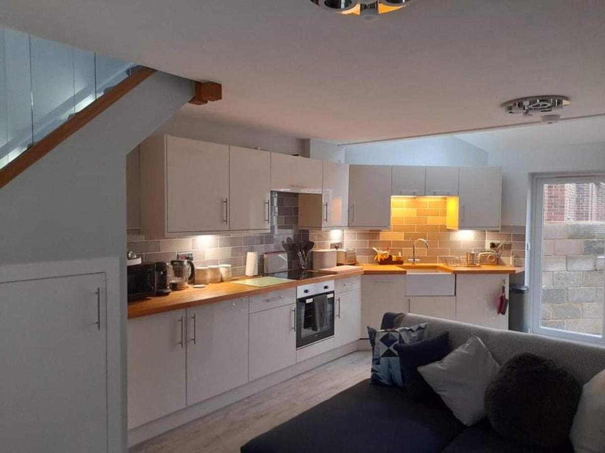 Outstanding Modern 1-Bed House In Chippenham كيبنهام المظهر الخارجي الصورة