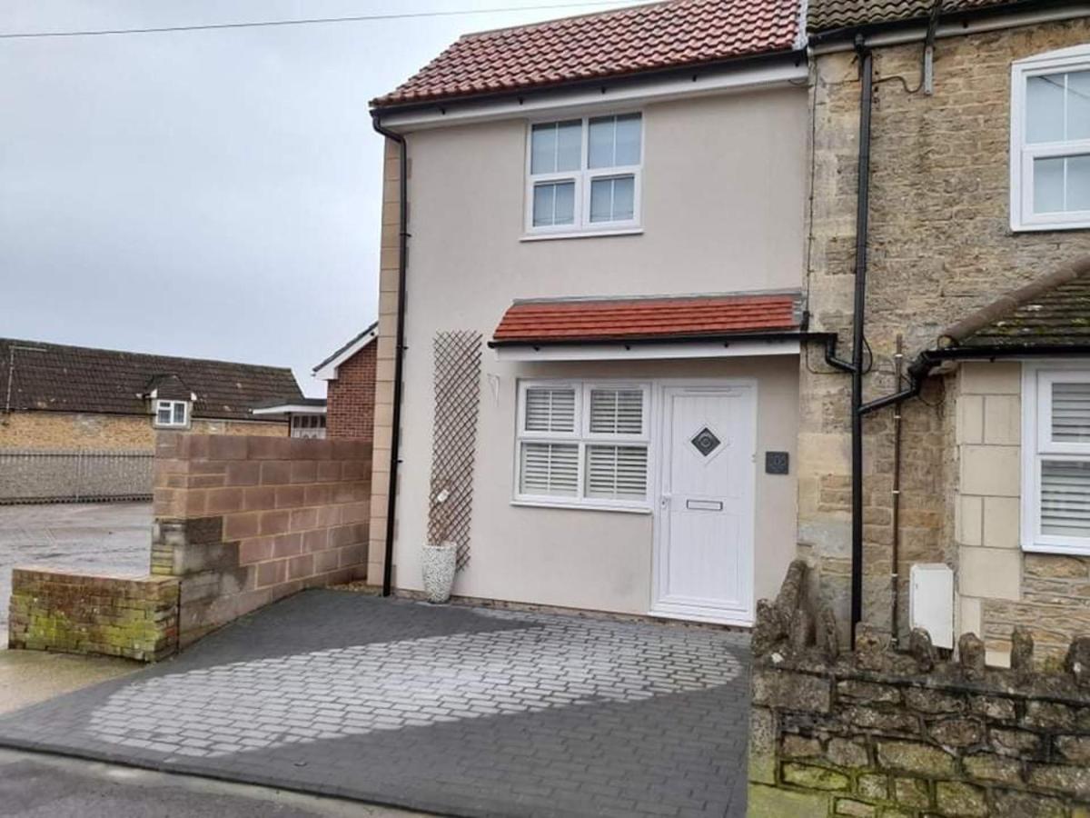 Outstanding Modern 1-Bed House In Chippenham كيبنهام المظهر الخارجي الصورة